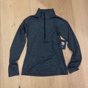 Outdoor Research Women's Charcoal Long Sleeve merino wool half zip